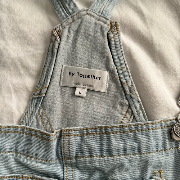 Vici Denim Overalls/ Shortalls Size Large - Picture 3 of 3